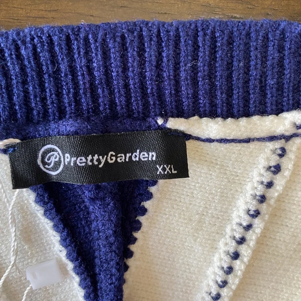 PrettyGarden Striped V-Neck-Sweater-Navy Blue & White- NWT Size XXL - Picture 5 of 10